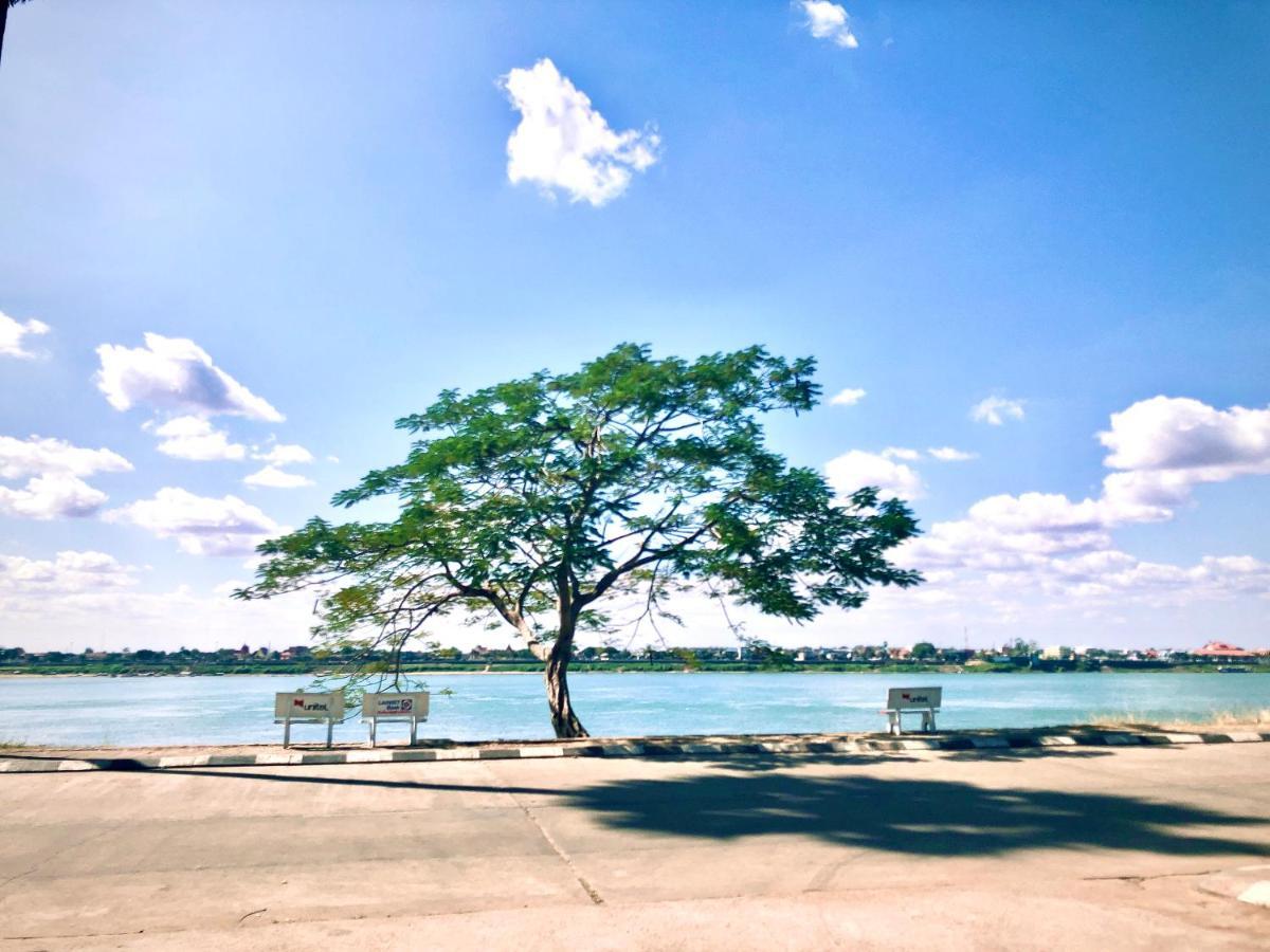 Mekong Hotel Thakhek Dış mekan fotoğraf