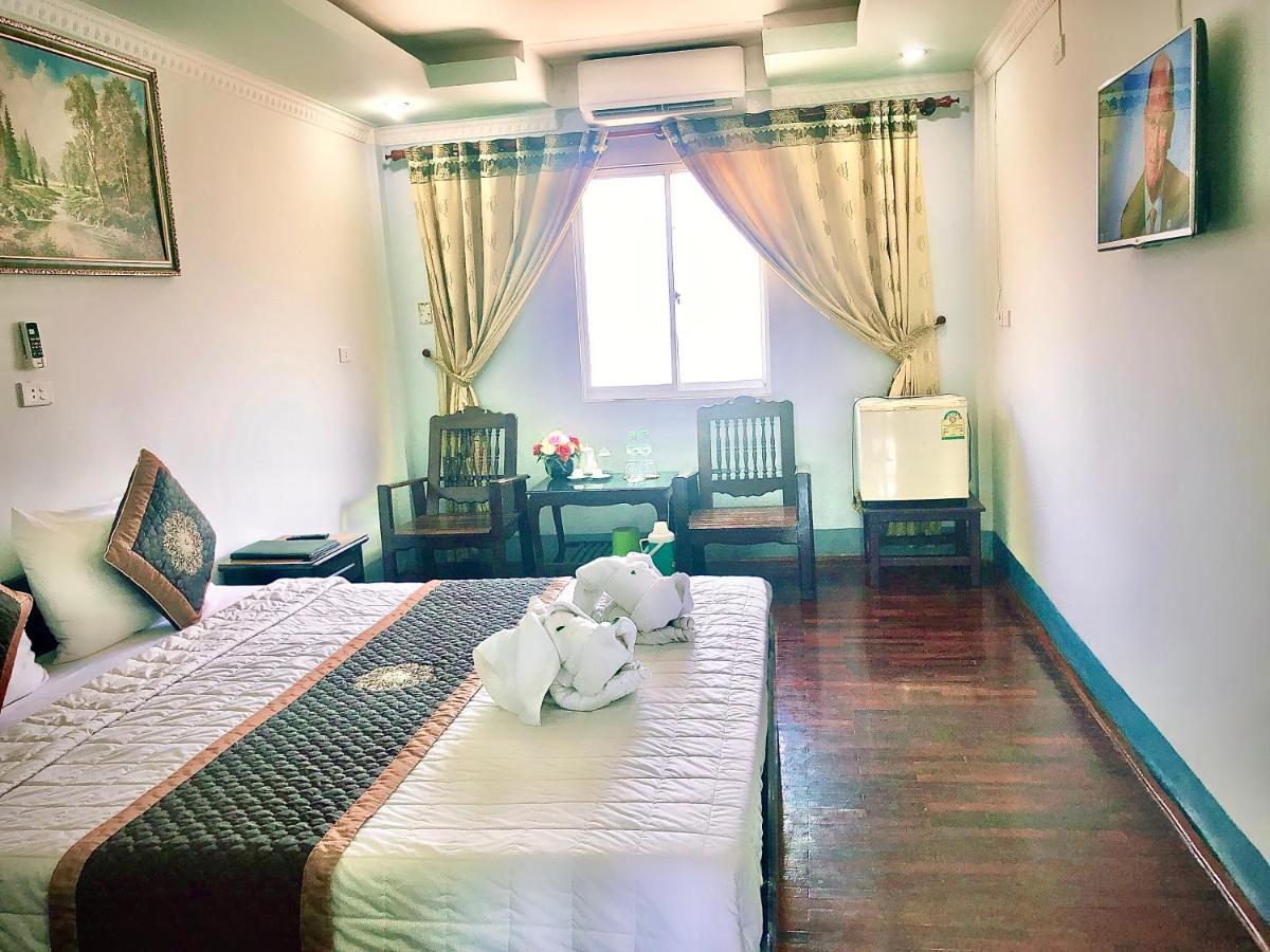 Mekong Hotel Thakhek Dış mekan fotoğraf
